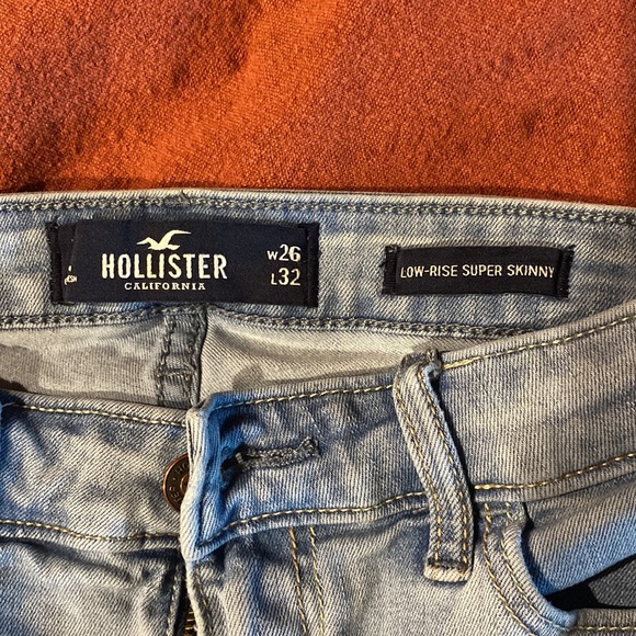 Holister jeans good condition - Picture 4 of 4